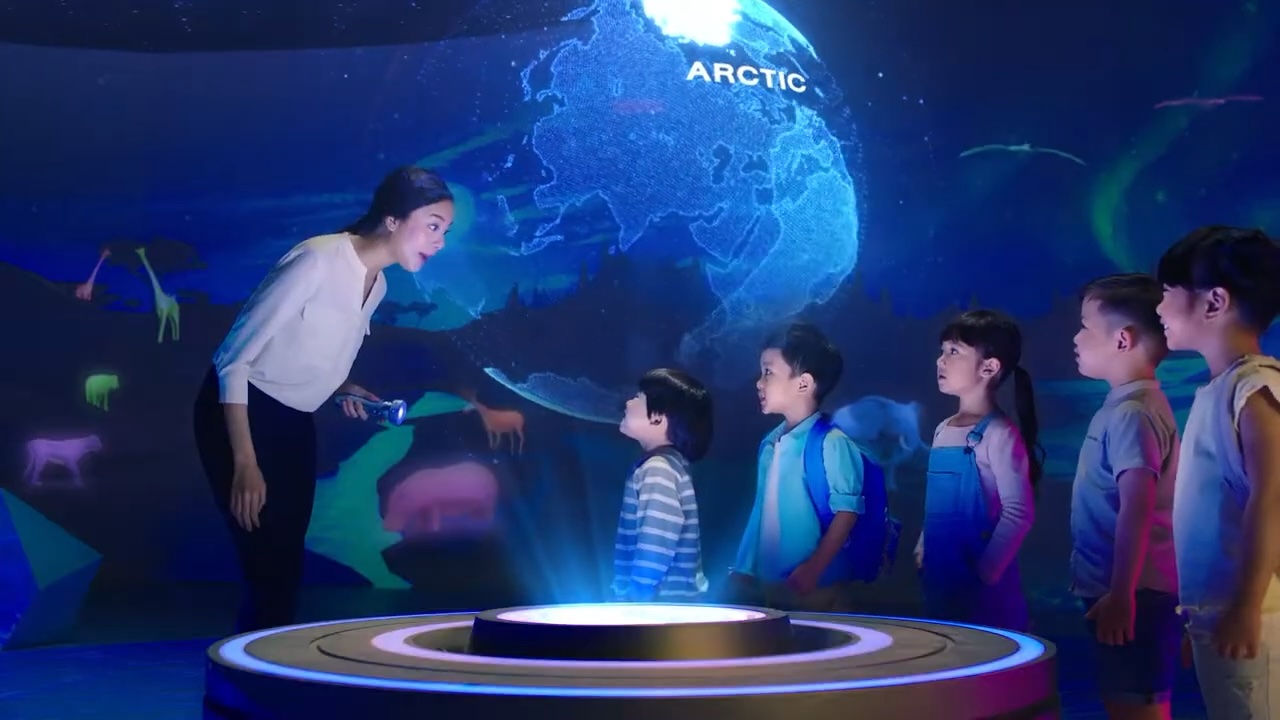Enfagrow A+ Polar Bear Scene 2